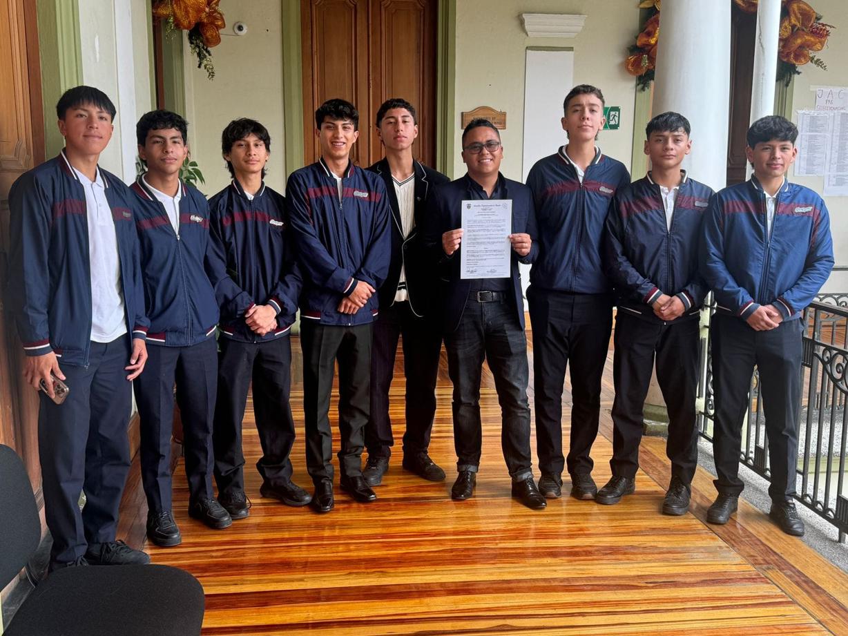 RECONOCIMIENTO PARA NUESTRA SELECCION DE BALONCESTO JUVENIL