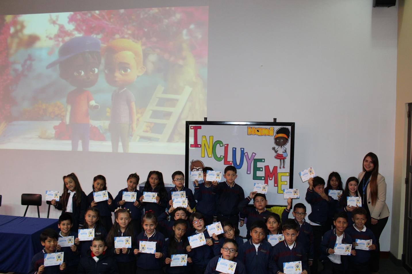ENTREGA DE DIPLOMAS A ESTUDIANTES DE GRADO SEGUNDO POR PARTICIPACIÓN EN "INCLUYEME"