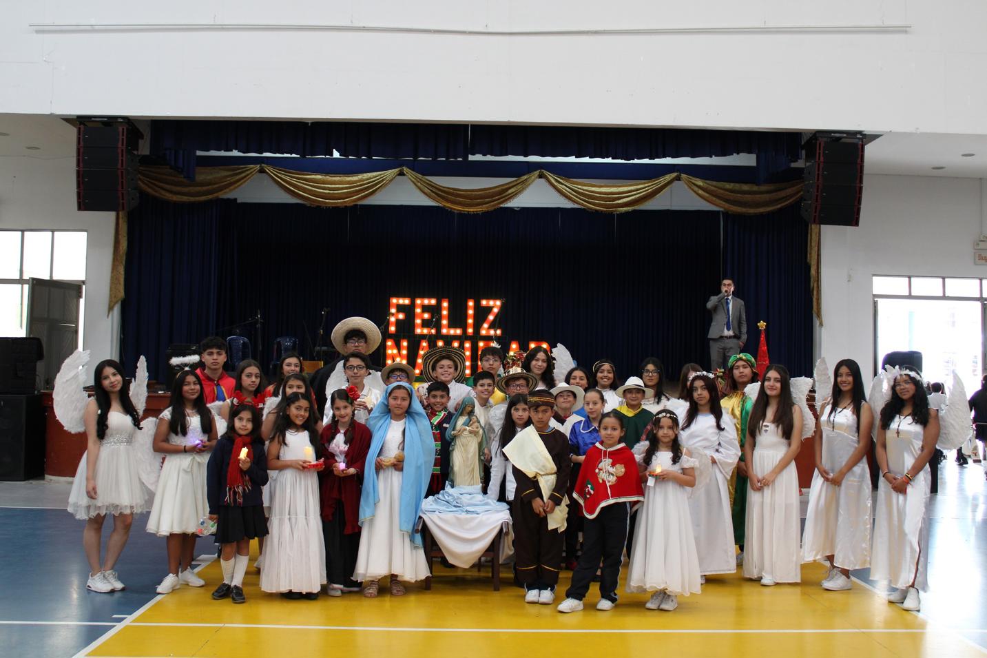 PRIMER SEMANA DE DE NOVENAS NAVIDEÑAS CELEBRADAS CON NUESTROS ESTUDIANTES