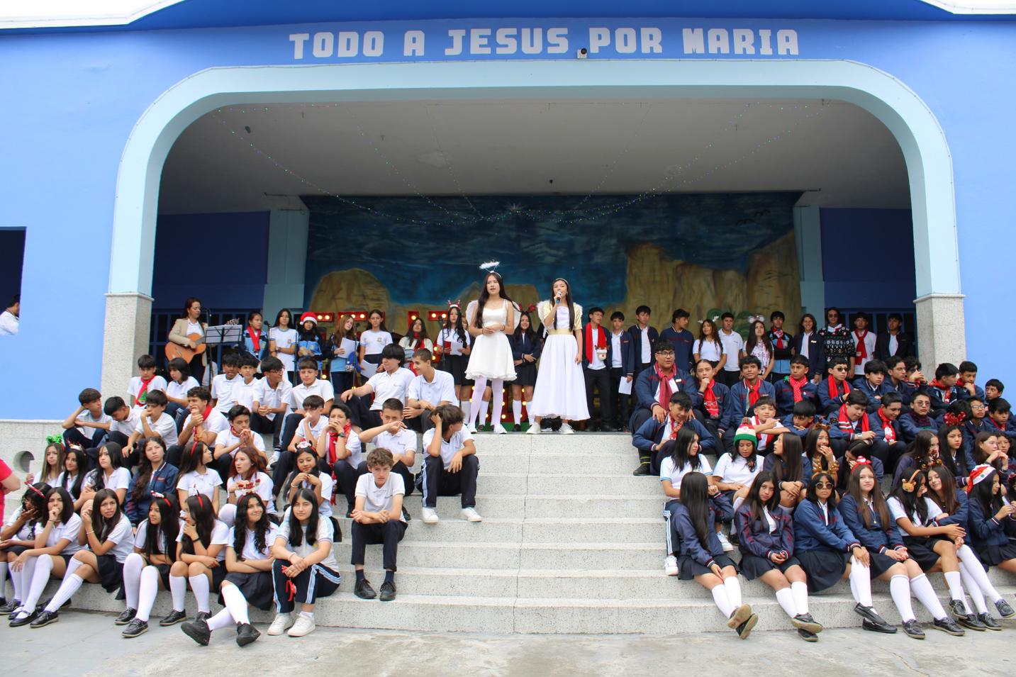 SEGUNDA SEMANA DE NOVENAS Y DESPEDIDA DE LA GENERACIÓN CXXXII